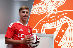 Benfica assegura renovação de campeão do mundo sub-17