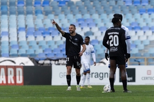 Marcos Paulo renova com a Académica e vai disputar a II Liga