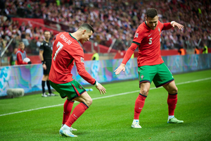 Dalot e as críticas a Ronaldo: «Já é conhecida a capacidade dele para lidar com estas ...