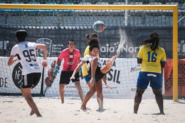 Feminino | AD Pastéis descola na liderança a sul