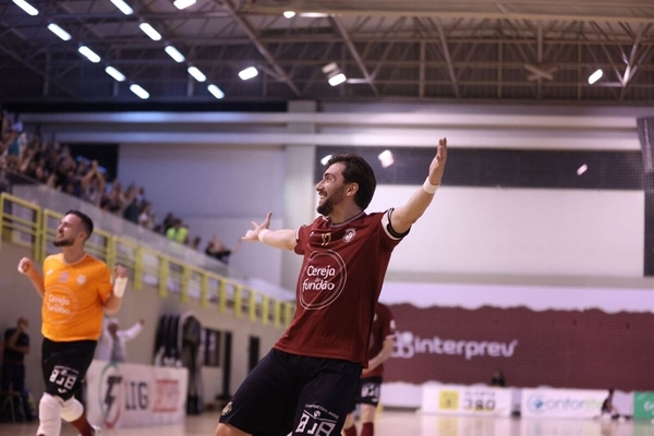 AD Fundão anuncia renovação com Mário Freitas