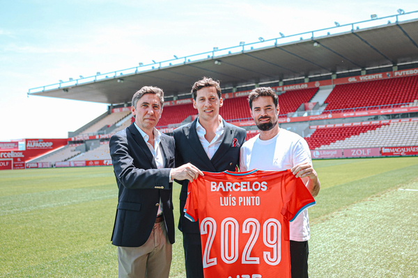 Luís Pinto apresentado como treinador do Gil Vicente