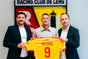 Thorgan Hazard regressa ao Lens, 14 anos depois