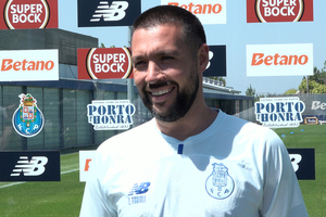 Farioli quer segurar Diogo Costa: «Vamos fechar o aeroporto e a estrada quando ele voltar»