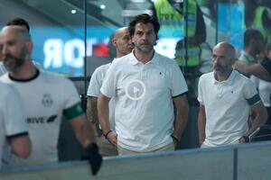 Edo Bosch relembra equipa de voleibol: «São essas histórias que nos vão motivar»