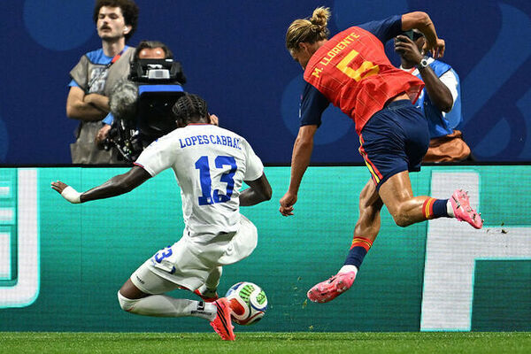 Nothing to separate Spain and Cape Verde