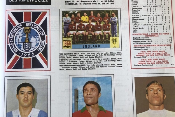 Pioneiro: lembra-se de quem foi o primeiro cromo português na Panini?