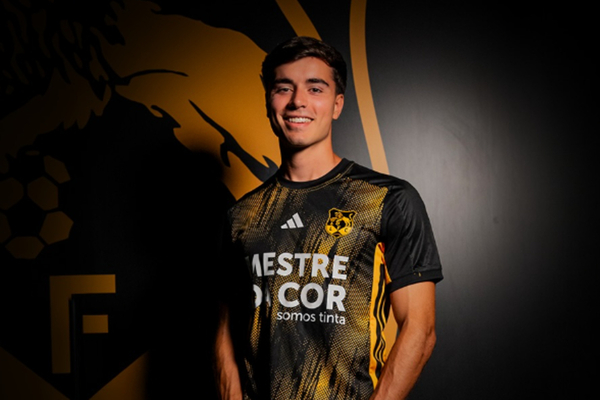 Francisco Machado troca Viseu por Lourosa