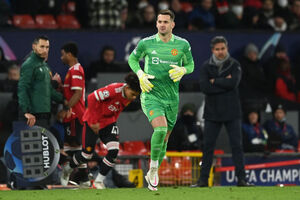 Man Utd Extend Tom Heaton’s Contract for Another Year