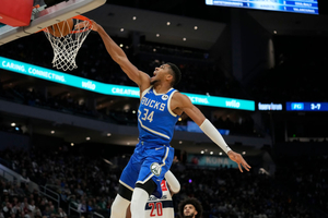 Bomba na NBA: Giannis trocado para os Miami Heat