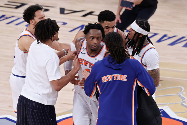 Reviravolta para a história: Knicks batem Spurs e estão a uma vitória da glória