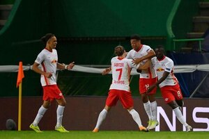Isto de se ter uma grande equipa... Isto de se ter uma grande equipa...