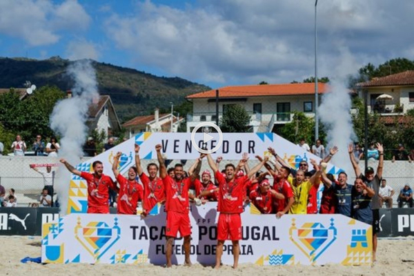 ACD O Sótão goleia na final e vence a Taça de Portugal