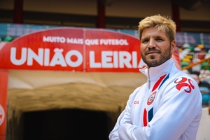 União de Leiria renova contrato com Diogo Amado