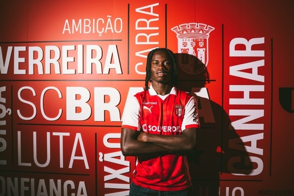 SC Braga renova com extremo da formação e fixa cláusula de rescisão milionária