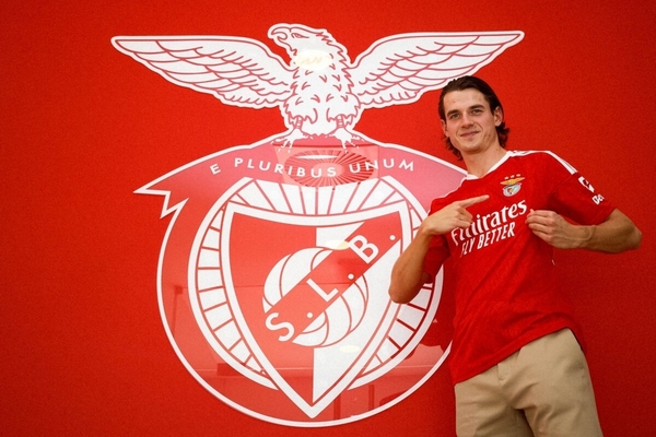 Kaminski já fala à Benfica: «Se o Benfica te chama, não pensas duas vezes»