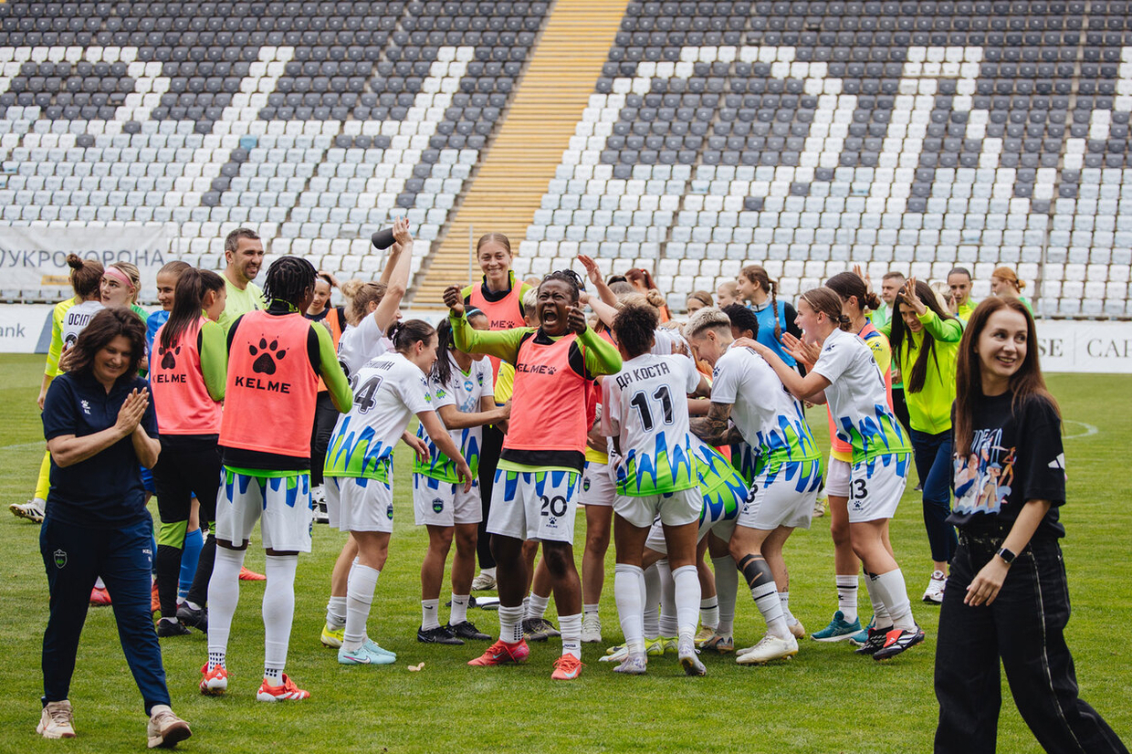 Ucraniano, mas criado por americanos em plena guerra: quem é o adversário do Sporting?
