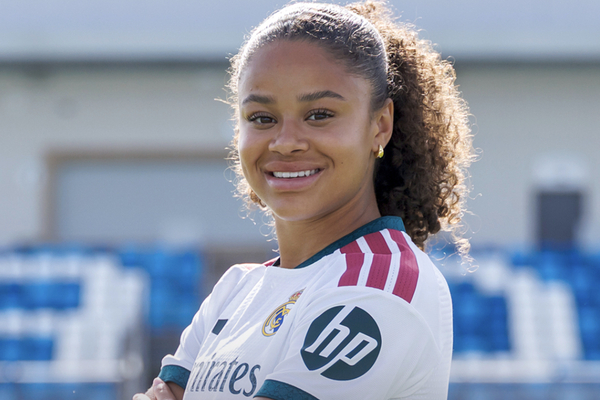 Felicia Schroder no Real Madrid por valor recorde no futebol feminino