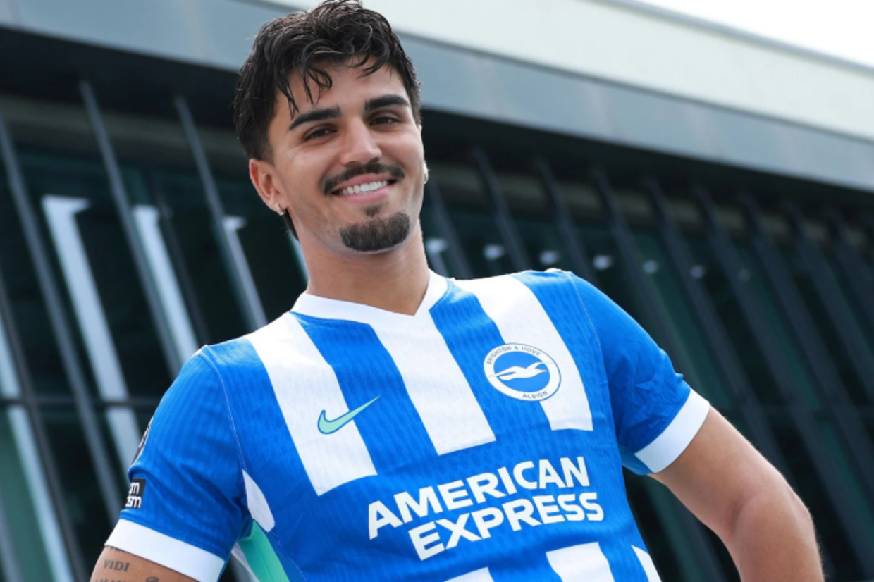 Brighton Resmi Datangkan Pascal Struijk dari Leeds