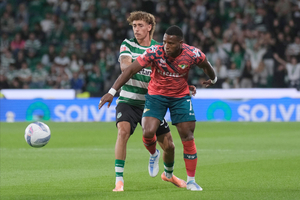 Moreirense anuncia saída de Cédric Teguia