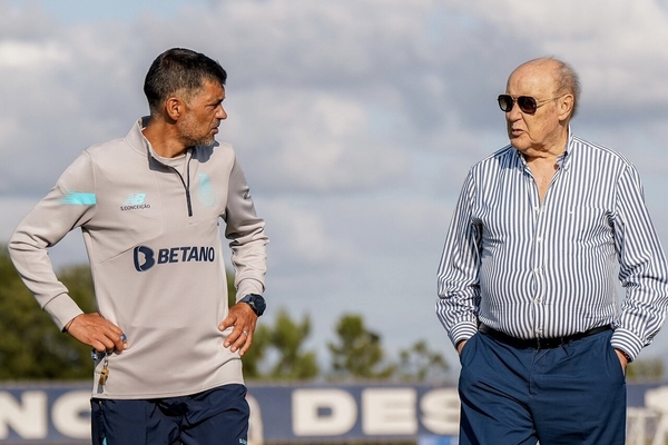 Sérgio Conceição e a proposta de renovação de PdC: «Aceitei por amizade, respeito e ...