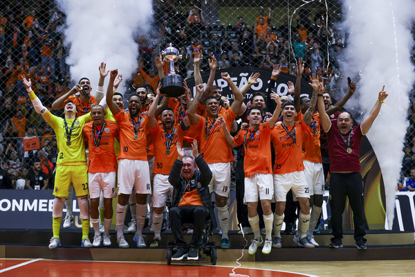 ACBF vence Copa Libertadores pela sétima vez