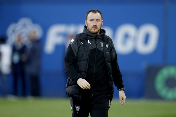 Já é oficial: Ian Cathro deixa Estoril para assumir histórico emblema francês