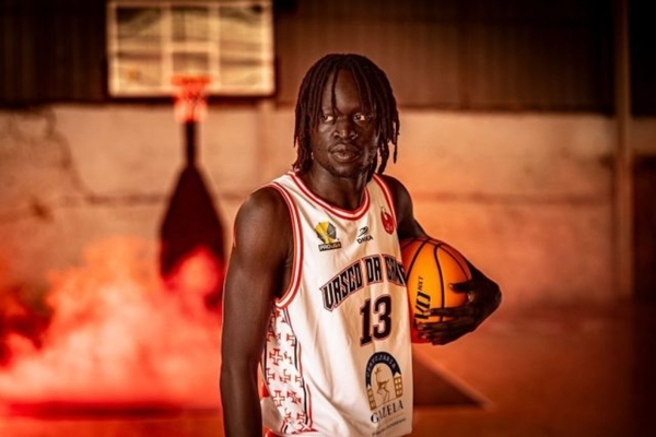 Jogava no Vasco da Gama, foi refugiado e vai jogar na Summer League da NBA pelos Knicks