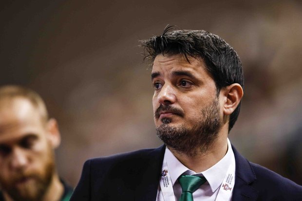 Sporting coloca um ponto final na bonita aventura do Macedense
