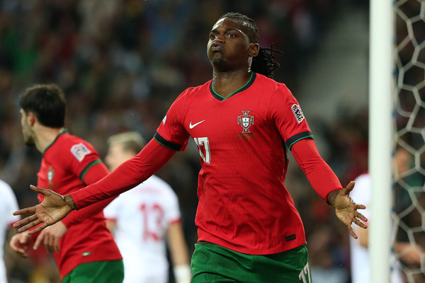 Rafael Leão é só o quinto jogador português a marcar em dois ou mais Mundiais