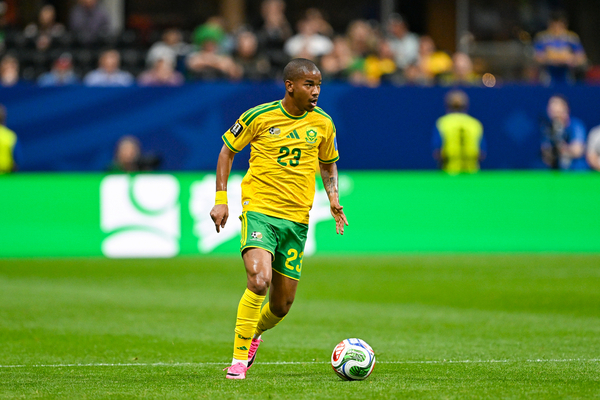 Faleceu Jayden Adams, médio sul-africano que esteve no Mundial