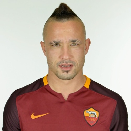 Radja Nainggolan :: 2015/2016 - Roma - Informações e Estatísticas